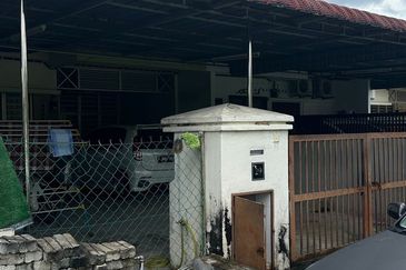 RUMAH TERES 1 TINGKAT UNTUK DIJUAL DI BERNAM JAYA, HULU SELANGOR, SELANGOR