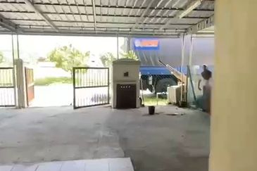 RUMAH TERES 1 TINGKAT UNTUK DIJUAL DI BERNAM JAYA, HULU SELANGOR, SELANGOR