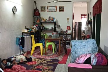 RUMAH TERES SATU TINGKAT UNTUK DIJUAL DI BANDAR BEHRANG 2020, TANJUNG MALIM, PERAK