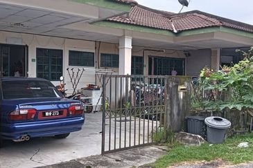 RUMAH TERES SATU TINGKAT UNTUK DIJUAL DI BANDAR BEHRANG 2020, TANJUNG MALIM, PERAK