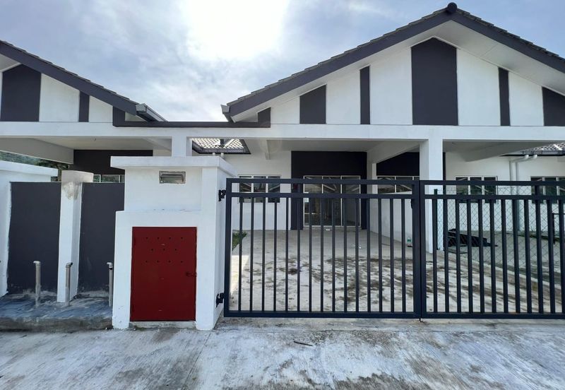 RUMAH TERES SATU TINGKAT UNTUK DIJUAL DI PERUMAHAN TAMAN DESA SERINDIT, KALUMPANG, HULU SELANGOR, SELANGOR