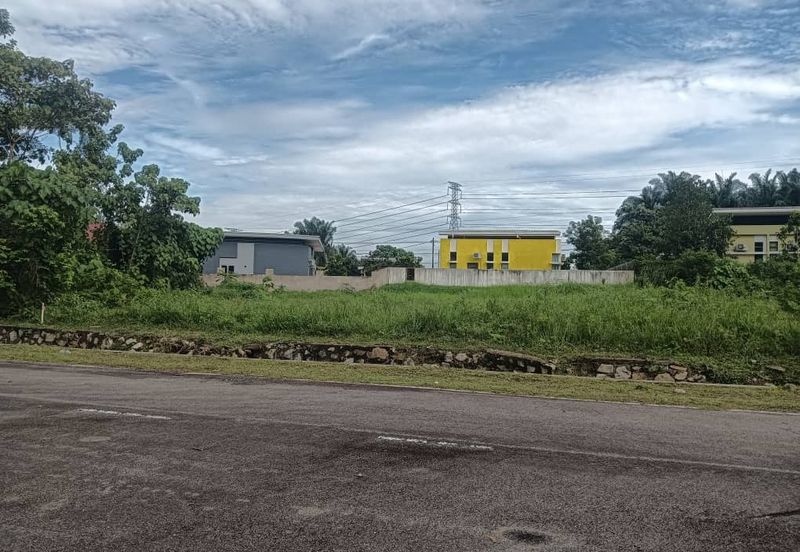 TANAH LOT BANGLO UNTUK DIJUAL DI BERNAM JAYA, HULU BERNAM, SELANGOR