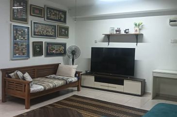 RUMAH TERES DUA TINGKAT UNTUK DIJUAL DI TAMAN KETOYONG PERMAI, TANJUNG MALIM, PERAK