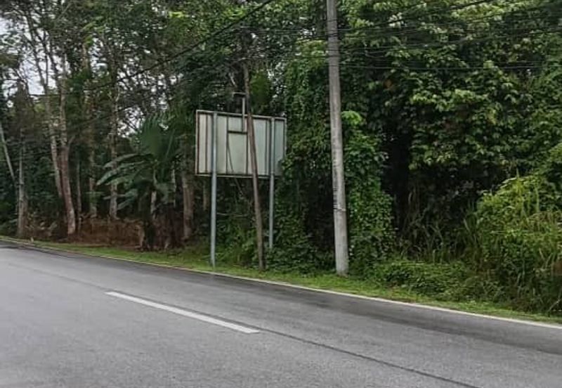 TANAH STATUS LOT KEDIAMAN (76 LOT BESERTA GERAN INDIVIDU) UNTUK DIJUAL DI KG MENDERANG, SUNGKAI, PERAK – LOKASI STRATEGIK !!!