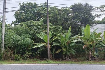 TANAH STATUS LOT KEDIAMAN (76 LOT BESERTA GERAN INDIVIDU) UNTUK DIJUAL DI KG MENDERANG, SUNGKAI, PERAK – LOKASI STRATEGIK !!!