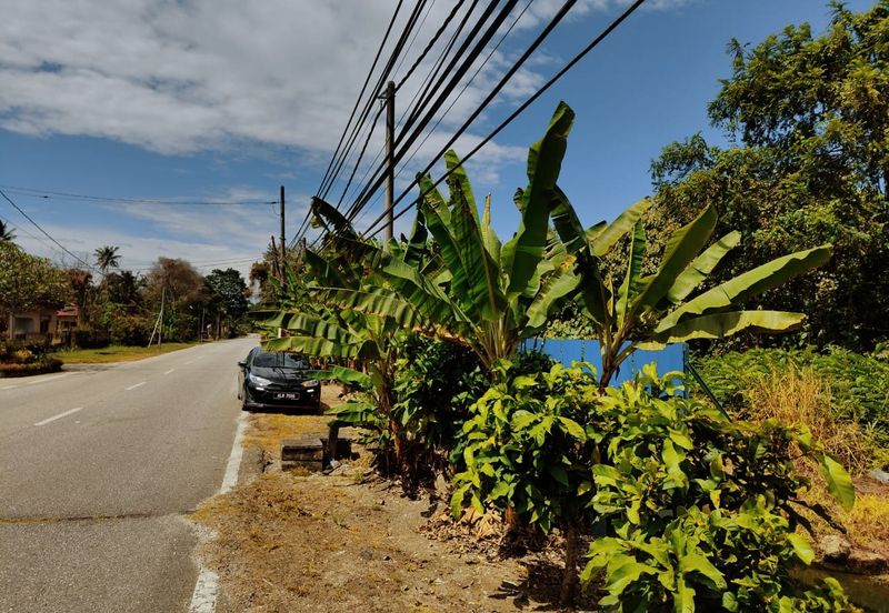 TANAH STATUS LOT KEDIAMAN (76 LOT BESERTA GERAN INDIVIDU) UNTUK DIJUAL DI KG MENDERANG, SUNGKAI, PERAK – LOKASI STRATEGIK !!!