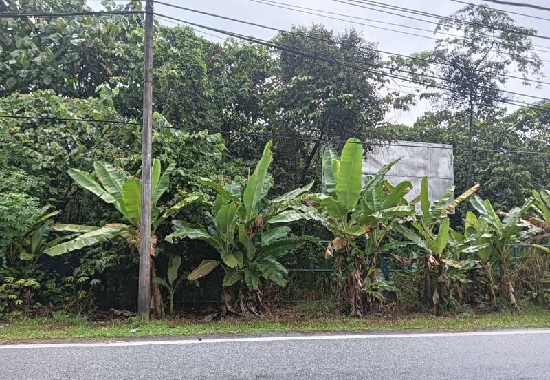 TANAH STATUS LOT KEDIAMAN (76 LOT BESERTA GERAN INDIVIDU) UNTUK DIJUAL DI KG MENDERANG, SUNGKAI, PERAK – LOKASI STRATEGIK !!!