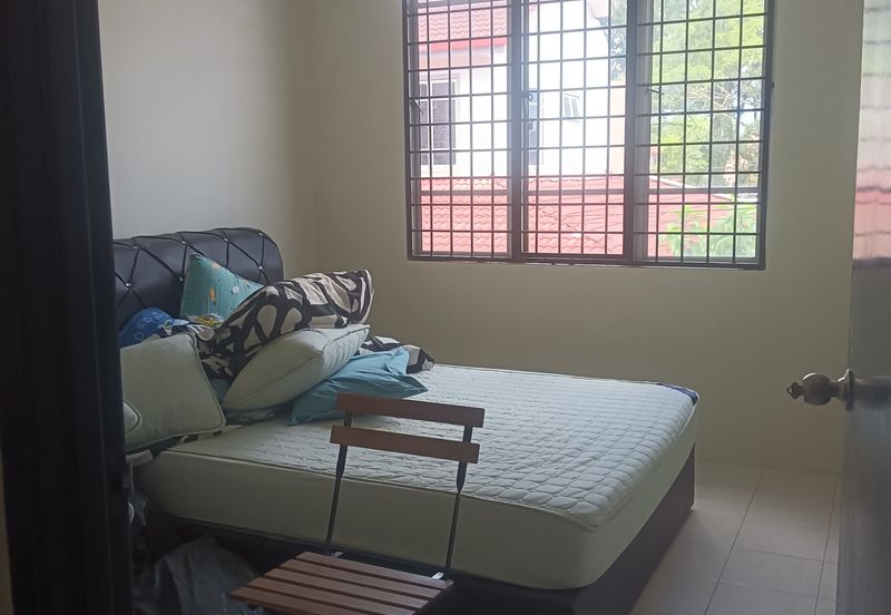 RUMAH TERES DUA TINGKAT UNTUK DIJUAL DI TAMAN WANGSA JAYA, TANJUNG MALIM (CORNER LOT)