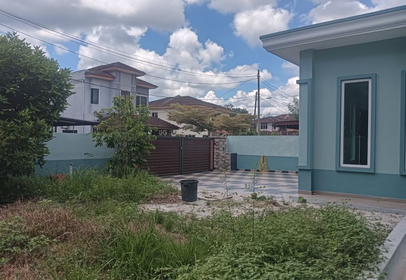 RUMAH TERES DUA TINGKAT UNTUK DIJUAL DI TAMAN WANGSA JAYA, TANJUNG MALIM (CORNER LOT)