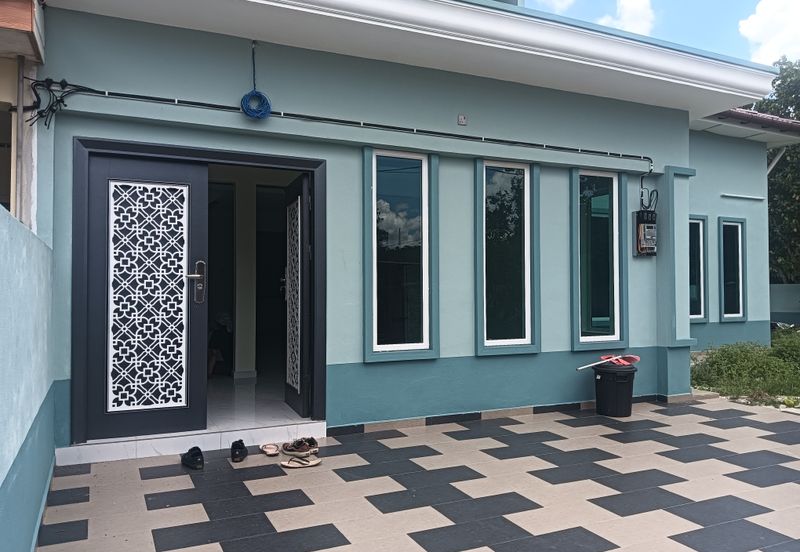RUMAH TERES DUA TINGKAT UNTUK DIJUAL DI TAMAN WANGSA JAYA, TANJUNG MALIM (CORNER LOT)