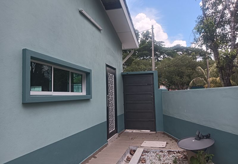 RUMAH TERES DUA TINGKAT UNTUK DIJUAL DI TAMAN WANGSA JAYA, TANJUNG MALIM (CORNER LOT)