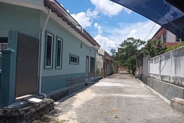 RUMAH TERES DUA TINGKAT UNTUK DIJUAL DI TAMAN WANGSA JAYA, TANJUNG MALIM (CORNER LOT)
