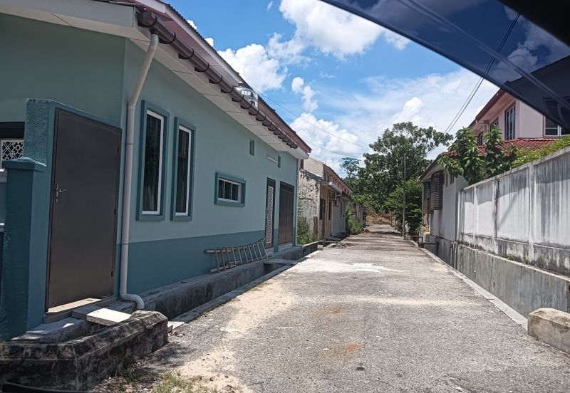 RUMAH TERES DUA TINGKAT UNTUK DIJUAL DI TAMAN WANGSA JAYA, TANJUNG MALIM (CORNER LOT)