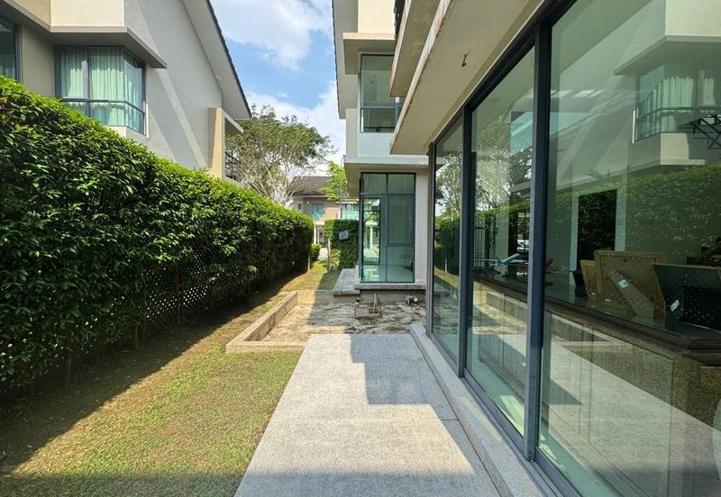 Bayou Creek, Leisure Farm