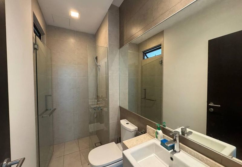 Bayou Creek, Leisure Farm