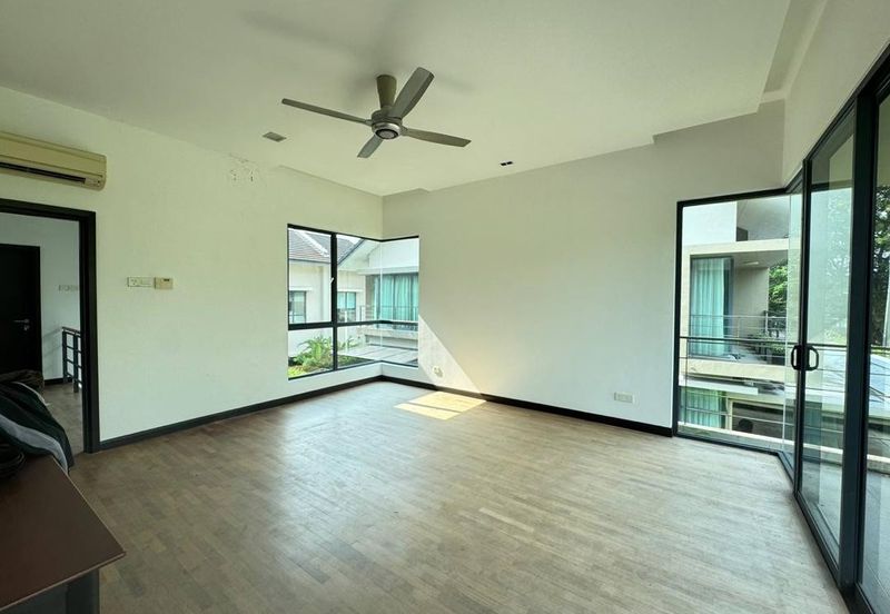 Bayou Creek, Leisure Farm