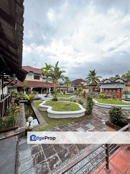 Exclusive Golf View Bungalow | 26,000 sqft Land, Johor, Kulai