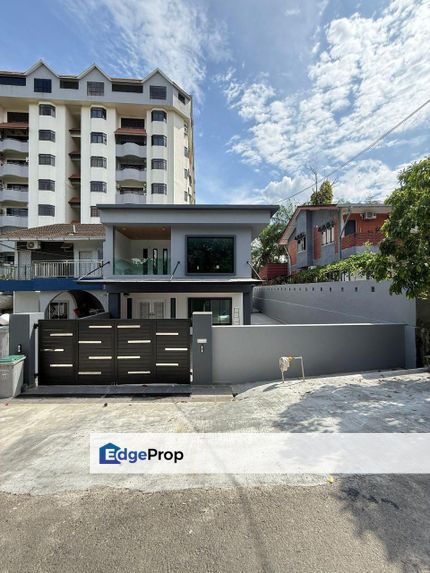 Renovated Semi-D Near Thistle Hotel For Sale, Johor, Johor Bahru