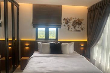 Meridin Suites Residences