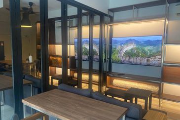 Meridin Suites Residences