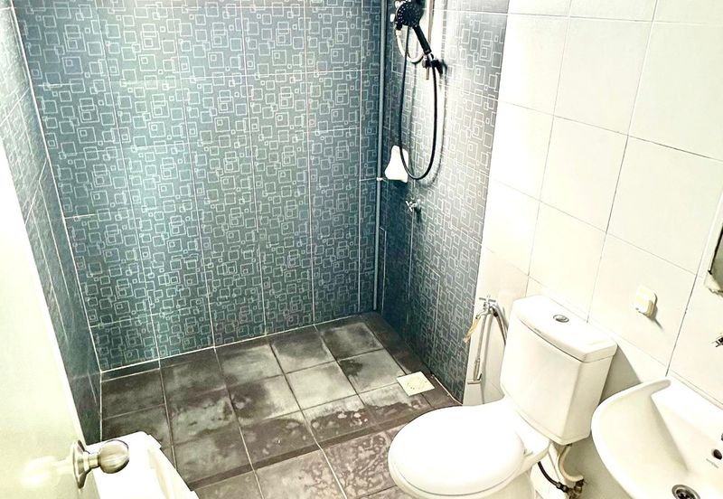 M'Tiara Apartment @ Larkin Idaman