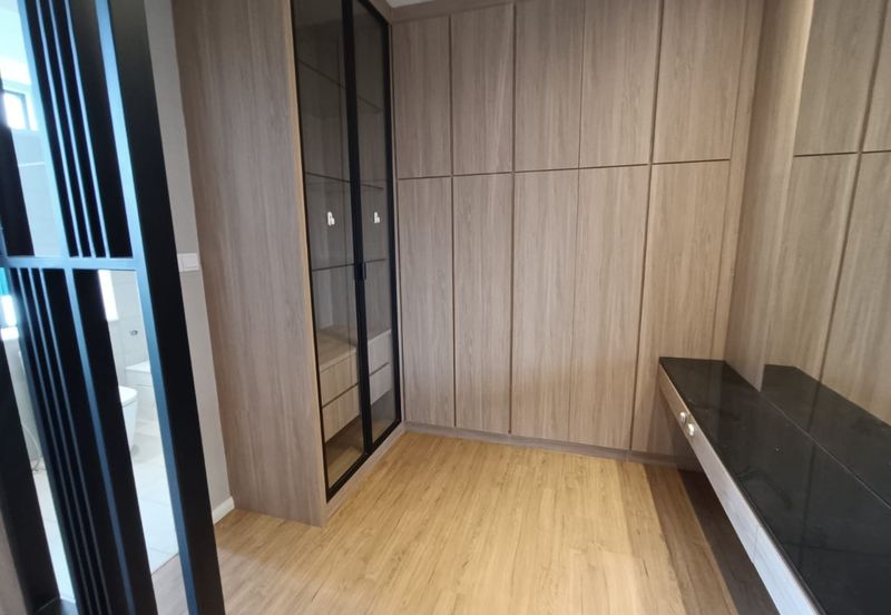 The WaterEdge Apartments