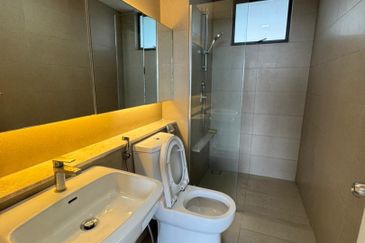 The WaterEdge Residences