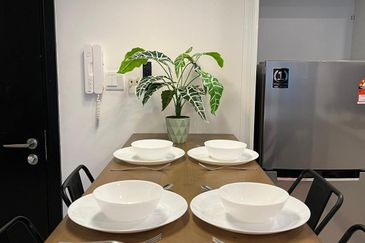 Almas Suites @ Puteri Harbour