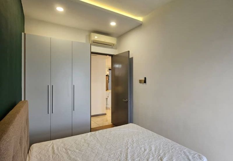 The WaterEdge Residences