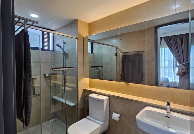 The WaterEdge Residences