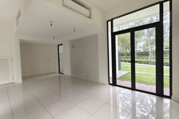 Avira Garden Terraces @ Medini