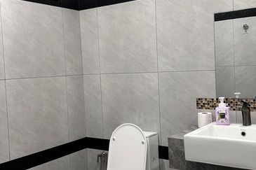 The WaterEdge Residences