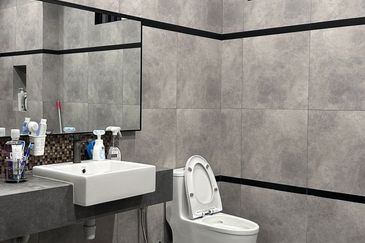 The WaterEdge Residences