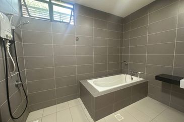 The WaterEdge Residences