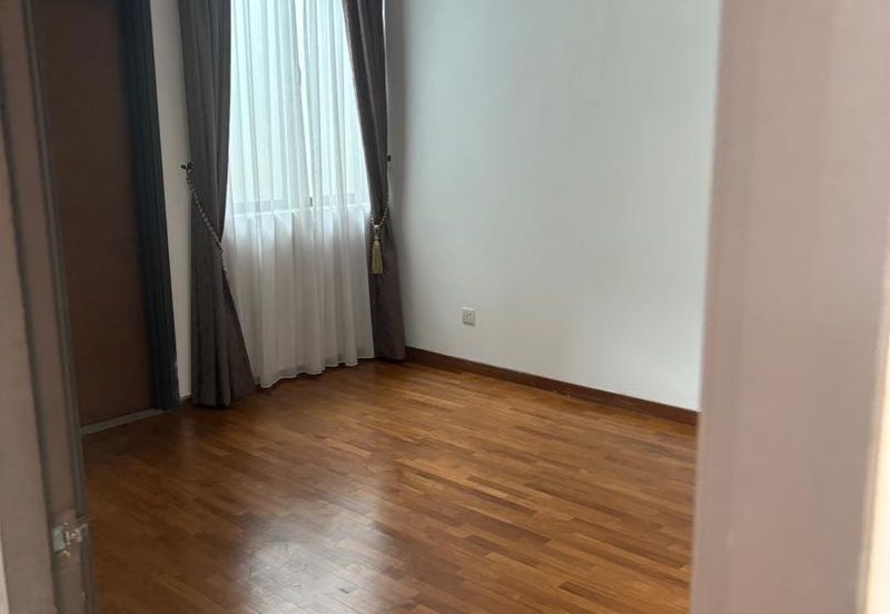 The WaterEdge Residences