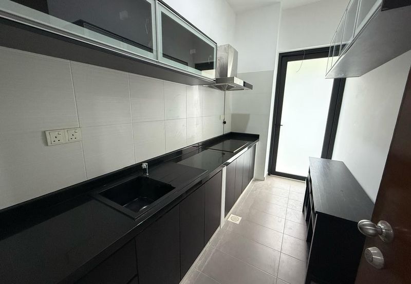 The WaterEdge Residences