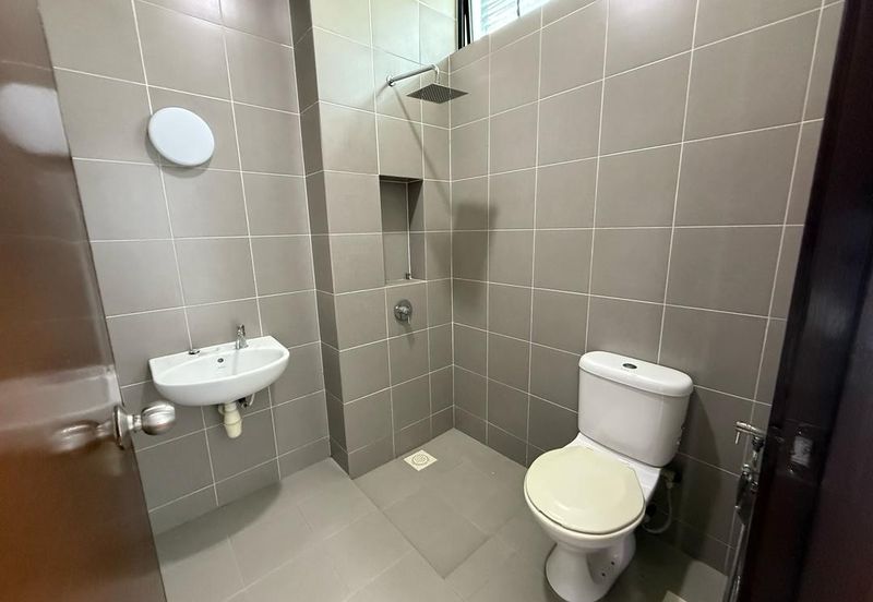 The WaterEdge Residences