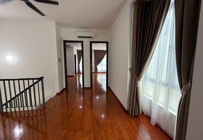 The WaterEdge Residences