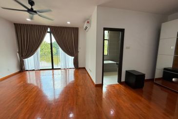 The WaterEdge Residences