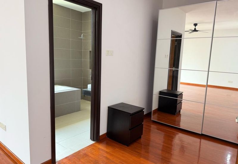 The WaterEdge Residences