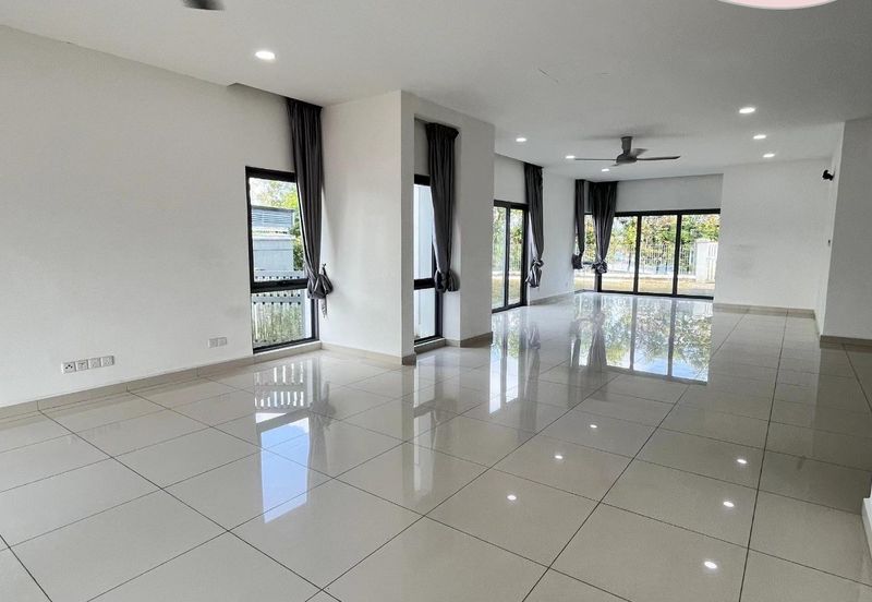 Sunway Lenang Heights