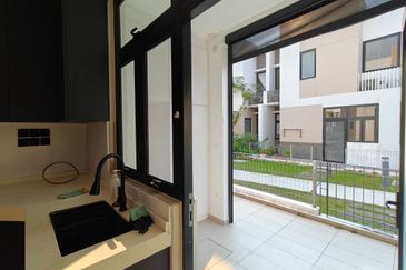 Sunway Citrine Lakehomes