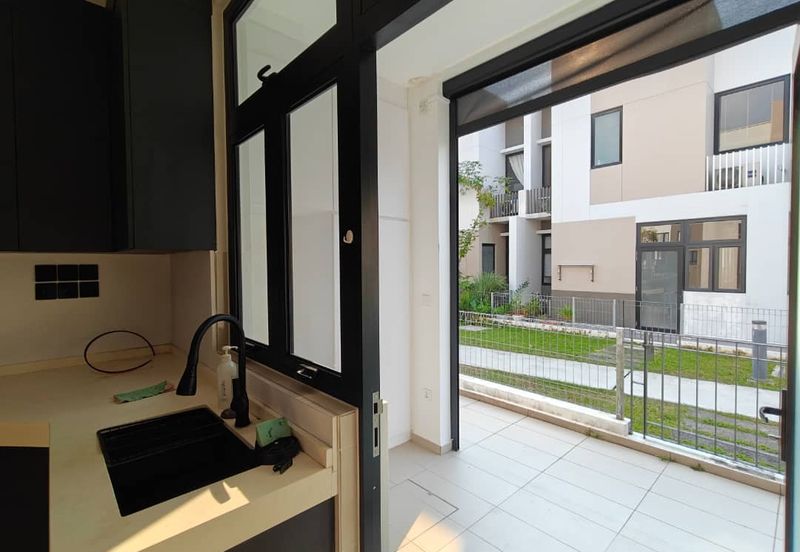 Sunway Citrine Lakehomes