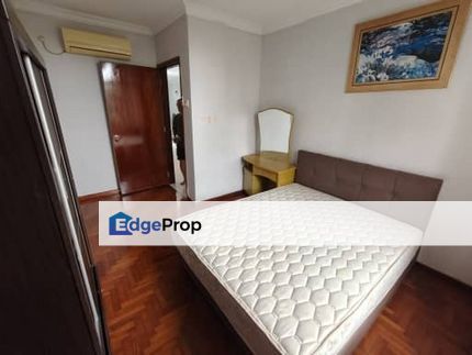 Pool View Condo for Rent @ Taman Pelangi, Johor, Johor Bahru