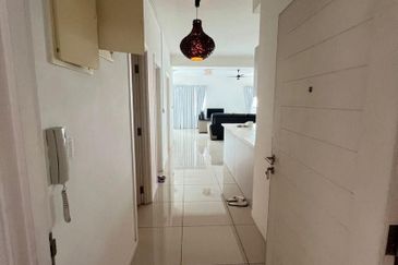 Ujana Executive Apartment