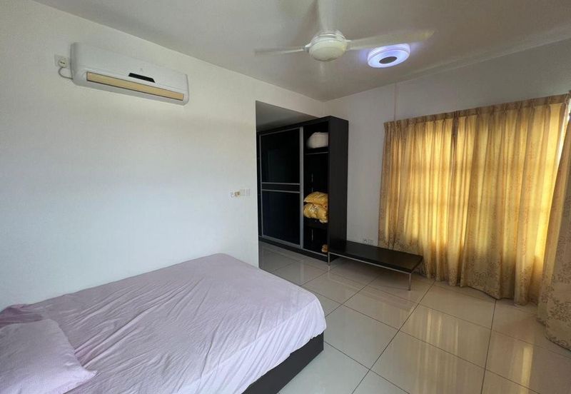 Ujana Executive Apartment