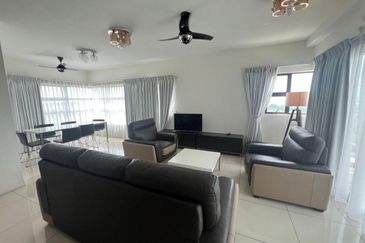 Ujana Executive Apartment