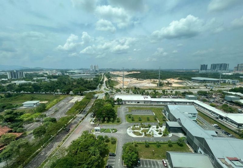 Ujana Executive Apartment