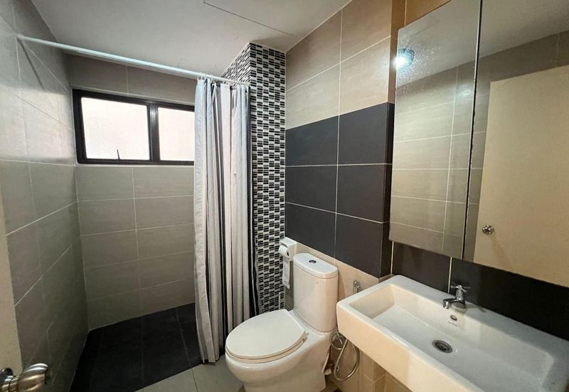 Ujana Executive Apartment