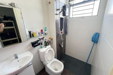 Austin Residence @Taman Mount Austin